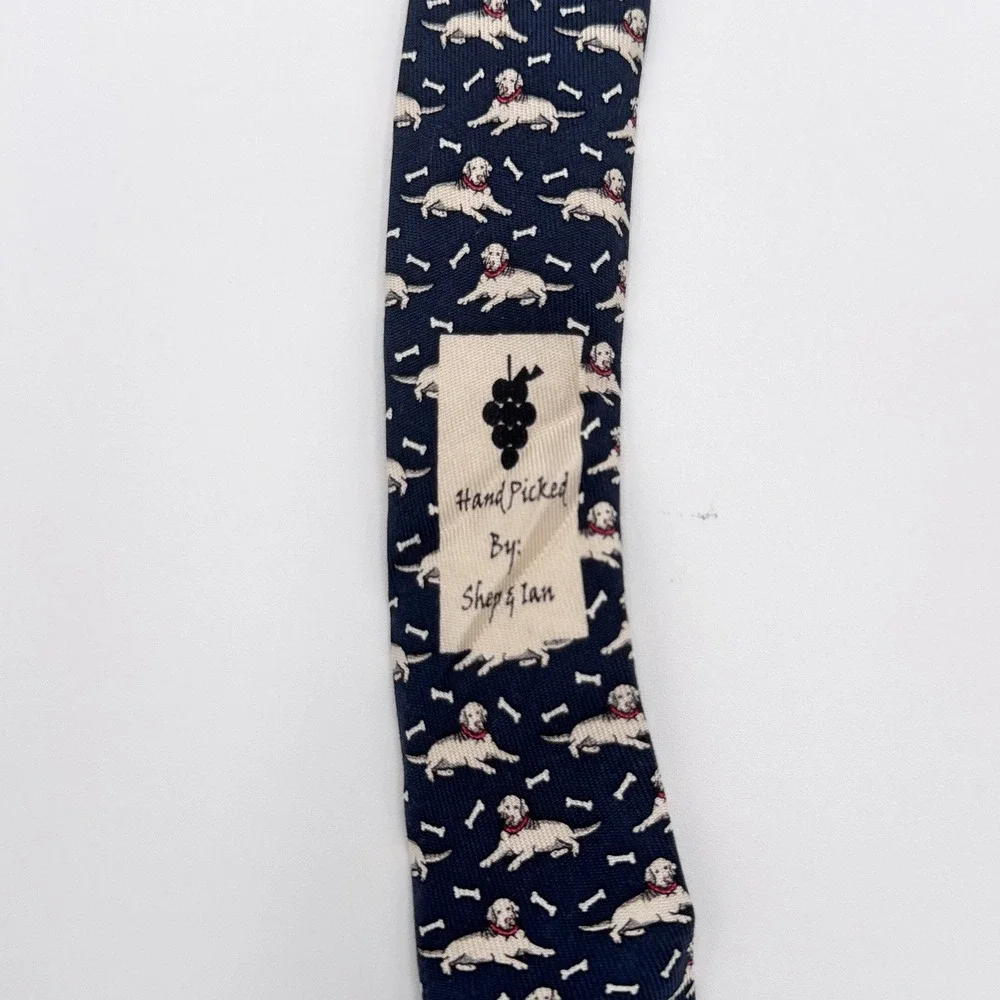 VINEYARD VINES 100% Silk Navy Dog Bone Print Martha's Vineyard 3.75
